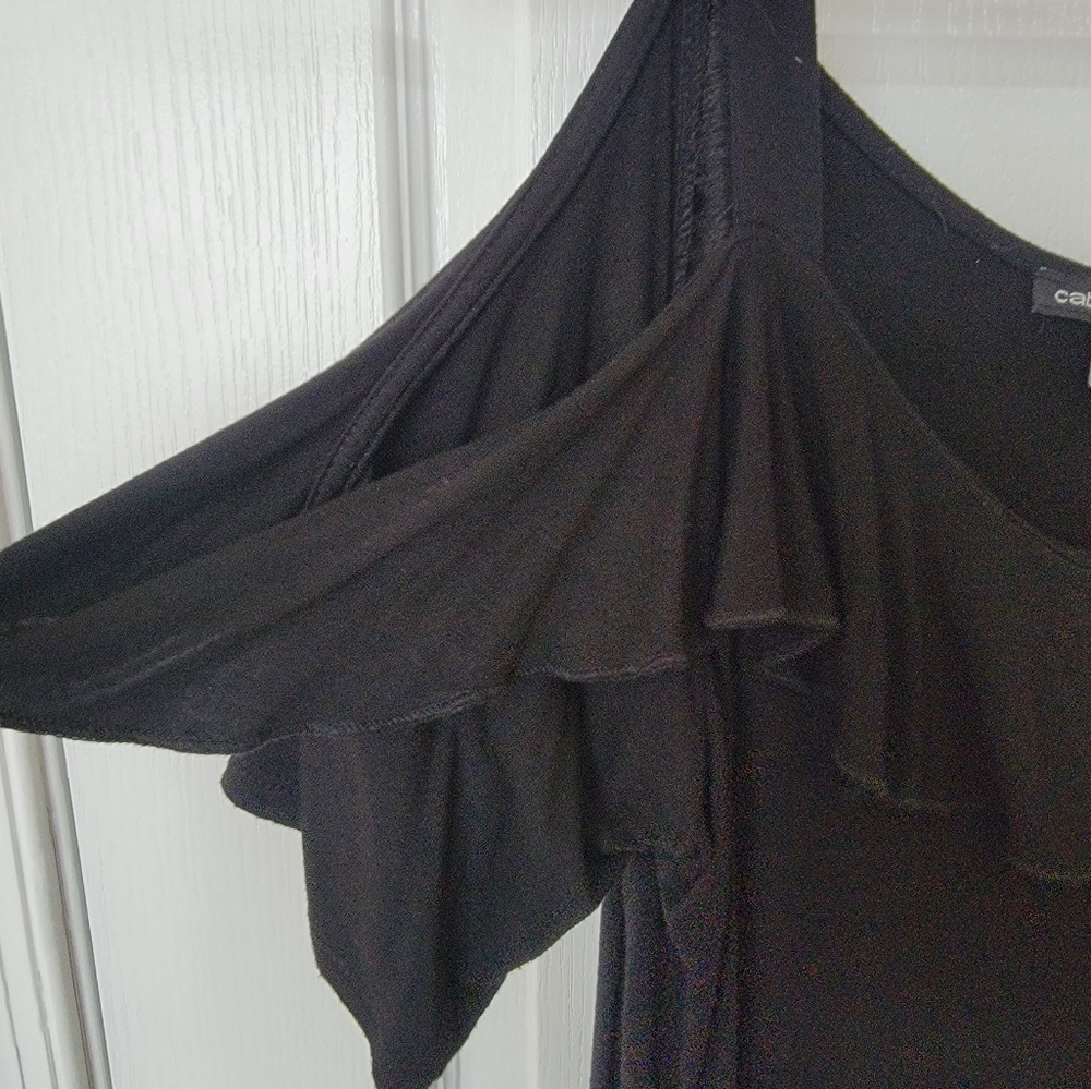Cable & Gauge Black Ruffle Top - Picture 2 of 3